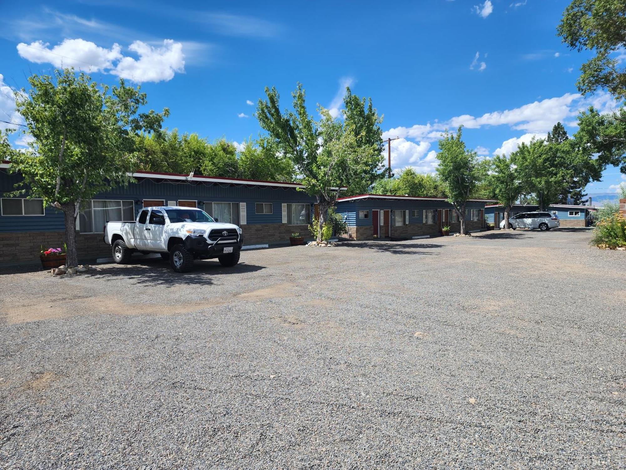 Toiyabe Motel Walker ภายนอก รูปภาพ